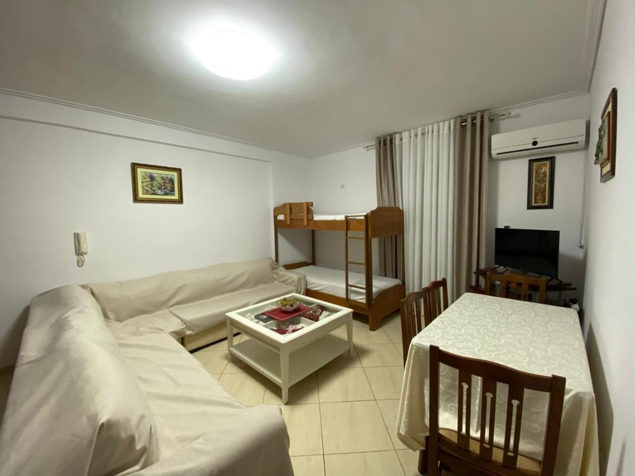 Olive Tree Apartment Saranda Extérieur photo